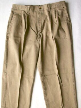 TIMBER CREEK BY WRANGLER Tan Pleated Khaki Pants 36" x 32" 100% Cotton